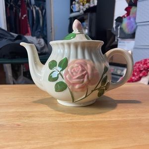 Vintage 1950’s Shawnee USA hand painted ceramic teapot